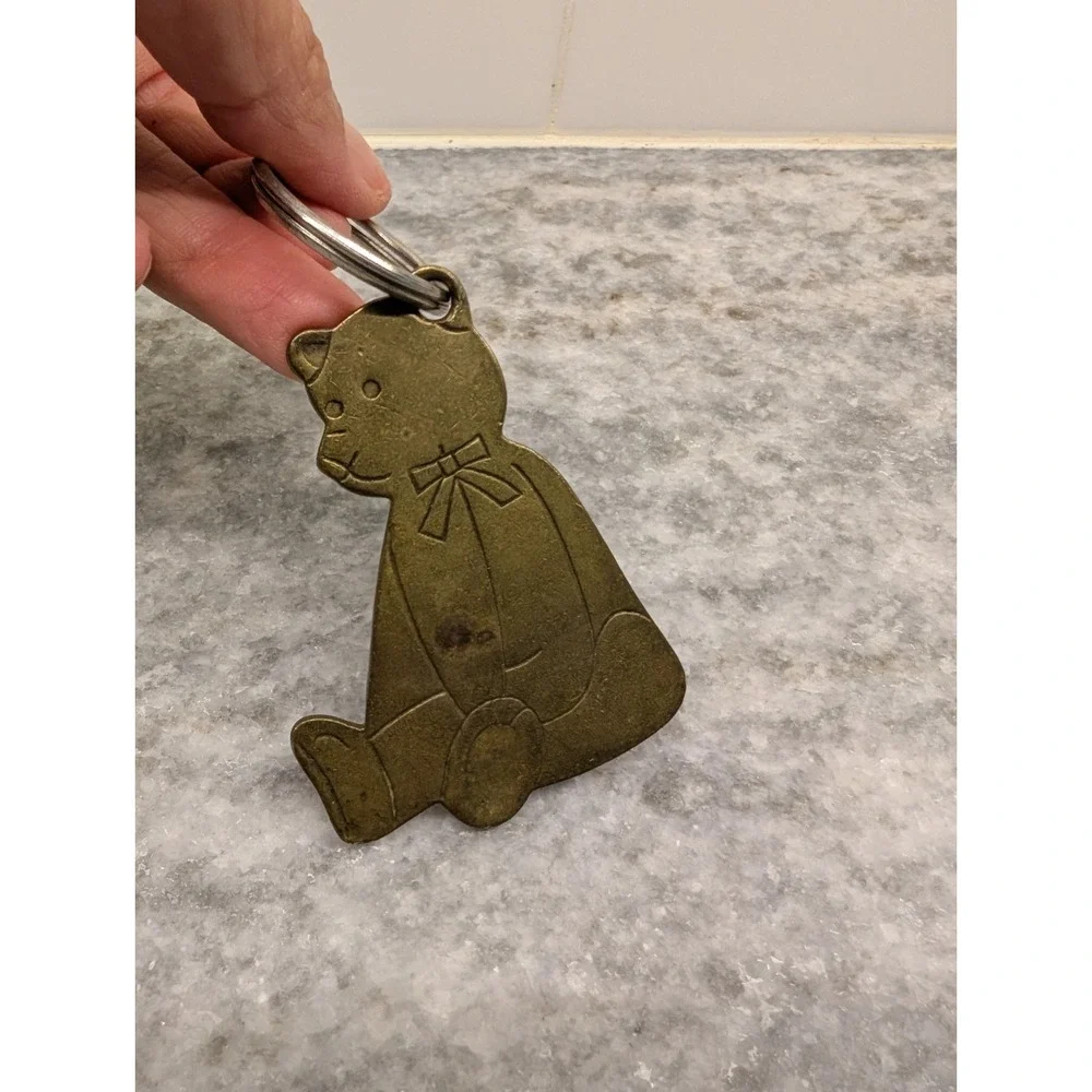 Gordon Fraser Vintage Brass Bear Keychain